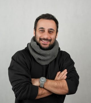 Farshid Asgari - Studio Manager